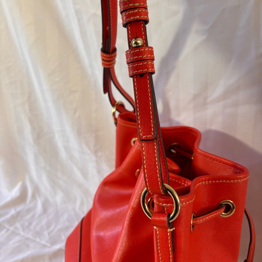Dooney & Bourke Saffiano Kendall Crossbody Fall Tomato Bag Purse NEW - Picture 13 of 16